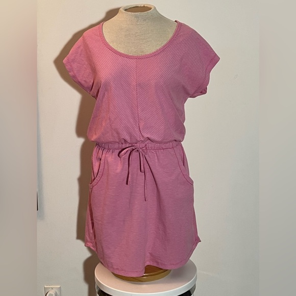North Face | Pink and White Pinstripe Jersey Dress - Size Small - Picture 7 of 12